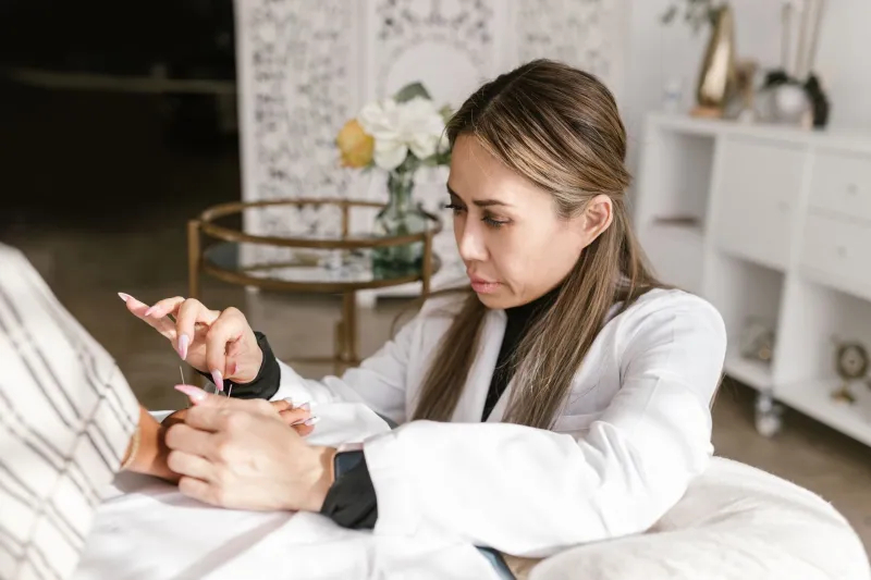 Frozen from the Inside: What Japanese Medicine Understands About Air Conditioning That American Healthcare Has Missed